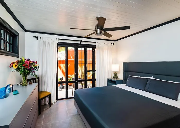 Luxury With Access And A Private Pool Сasa de vacaciones *