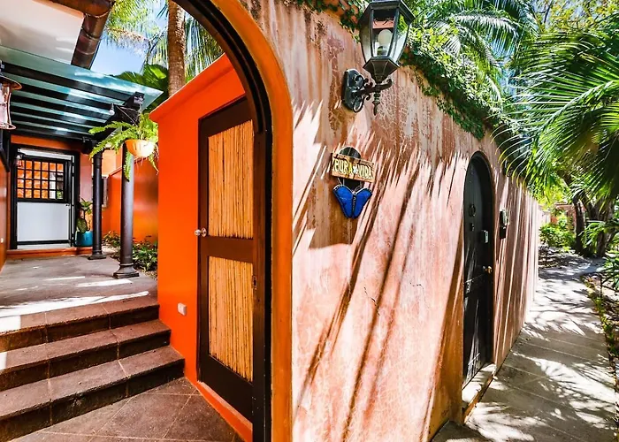 Luxury With Access And A Private Pool Сasa de vacaciones *